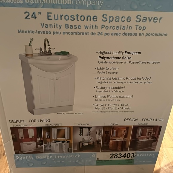 Bathroom vanity - Picture 1 of 2